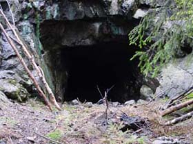 Gammel gruve i Lillomarka